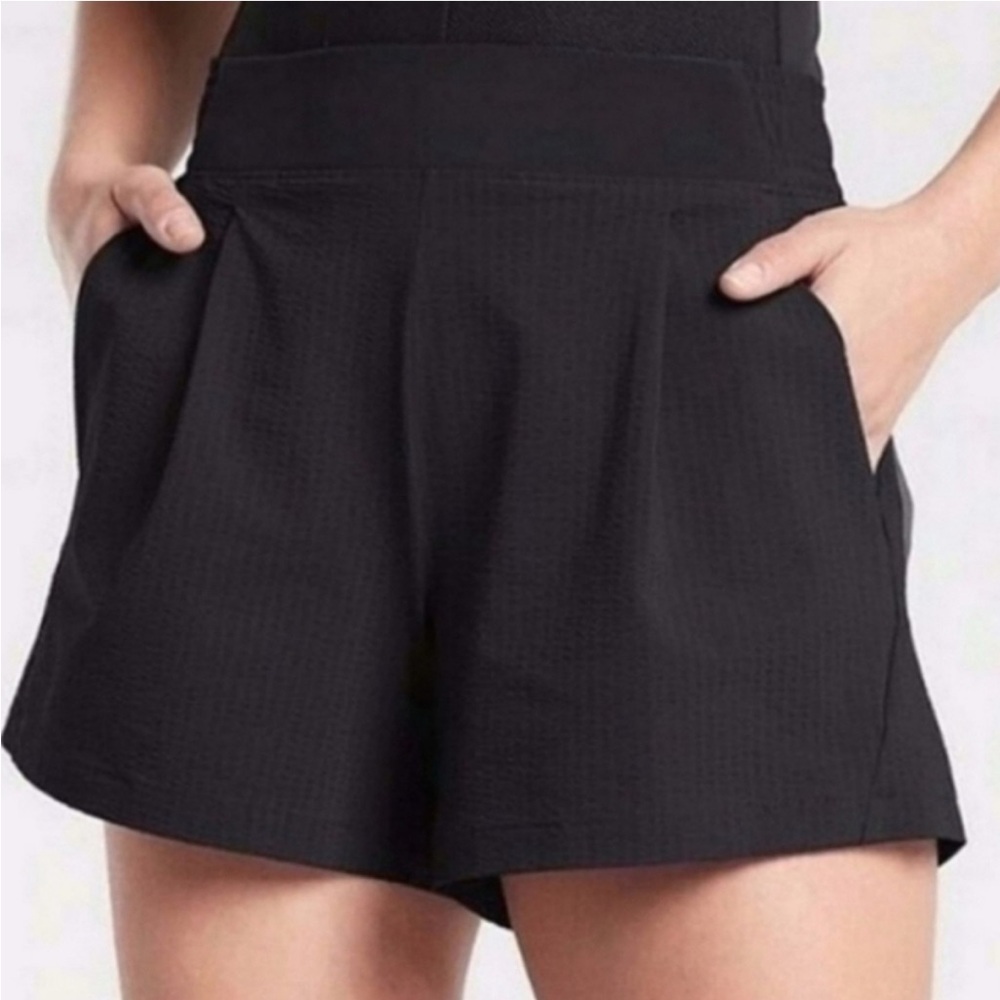 Athleta Textured Brooklyn Shorts